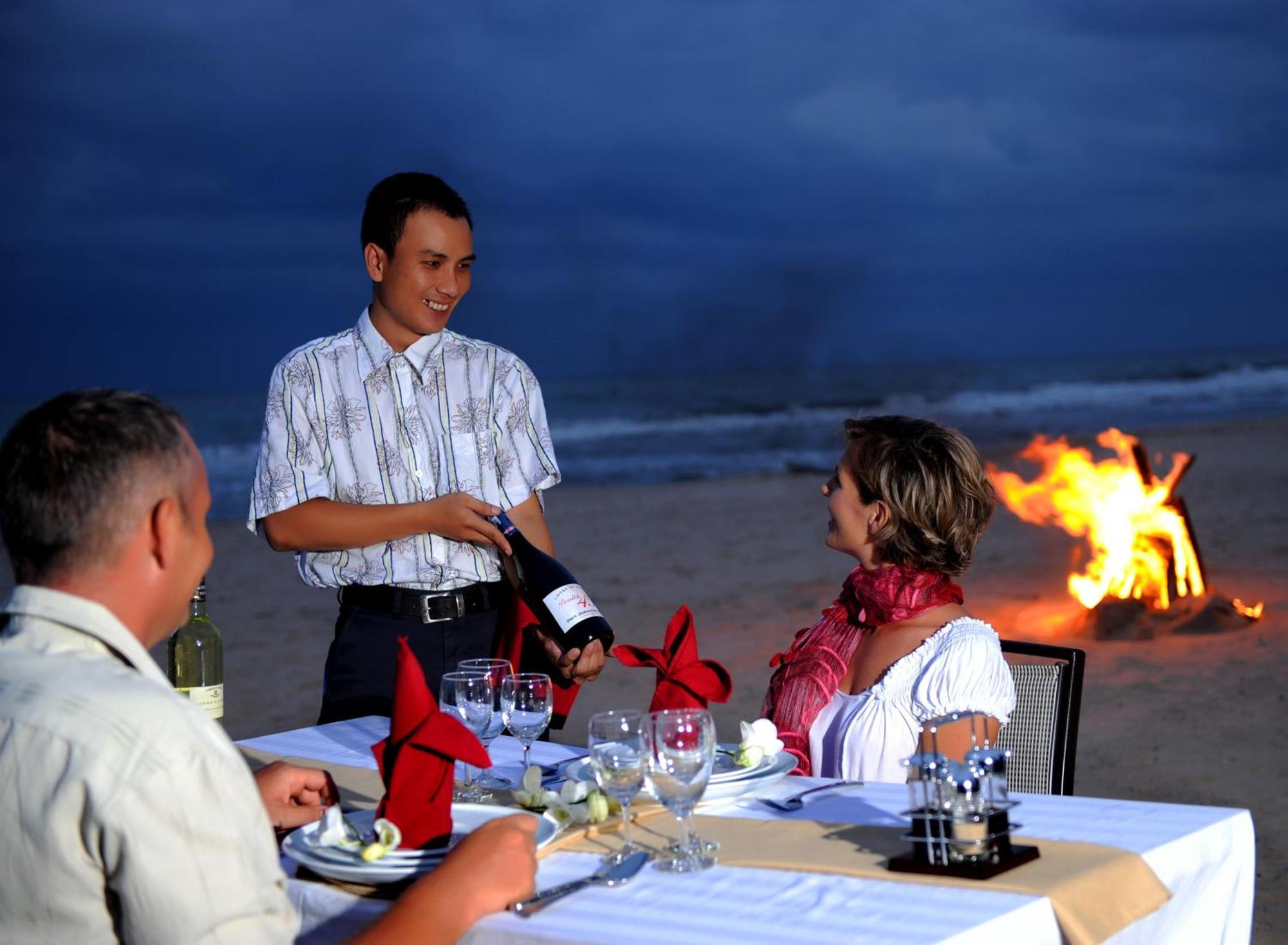 Unique Mui Ne Resort And Spa Phan Thiet Exterior foto
